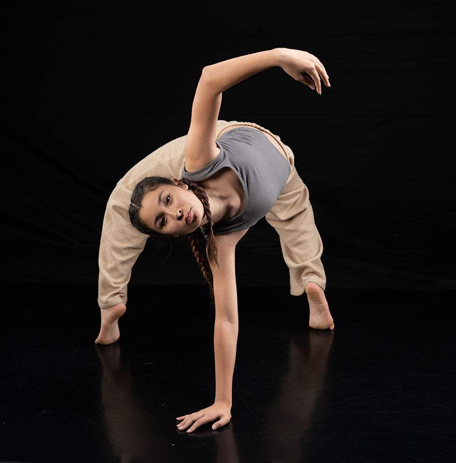 flexible dancer in backbend